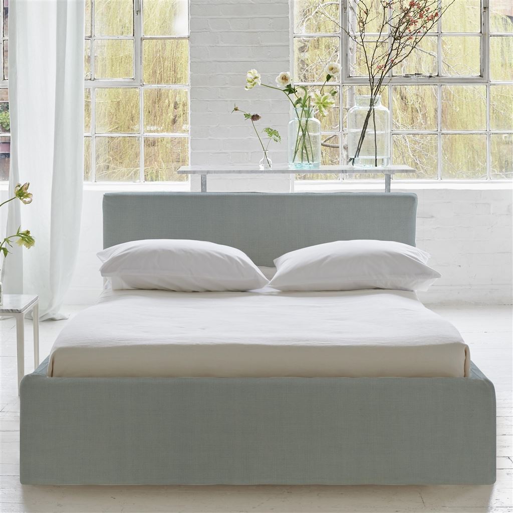 Square Loose Bed Low - Single - Brera Lino - Lapis - Walnut Leg