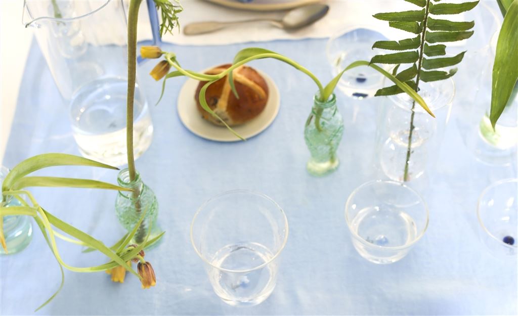 Easter table decor ideas                                              