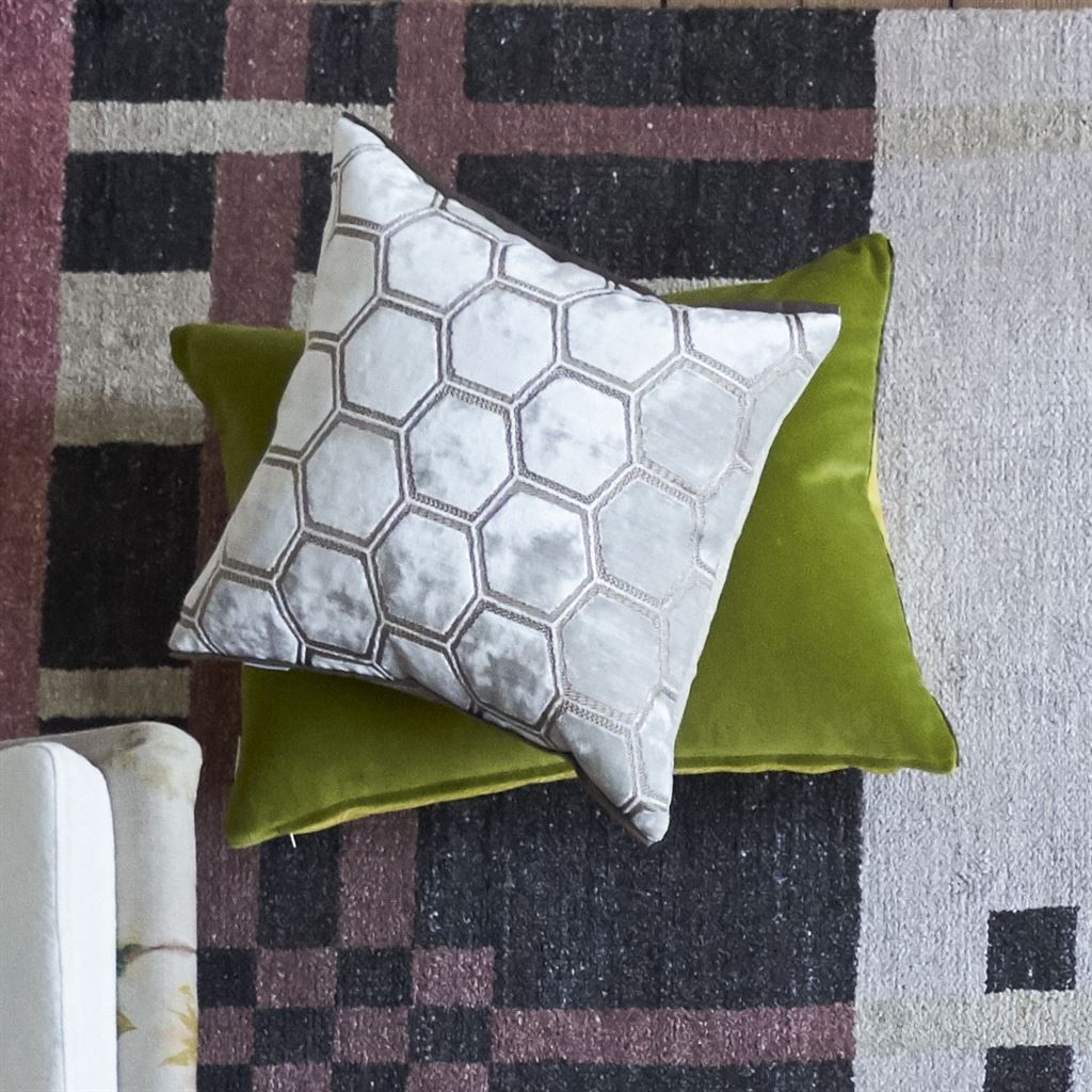 Manipur Oyster Velvet Cushion