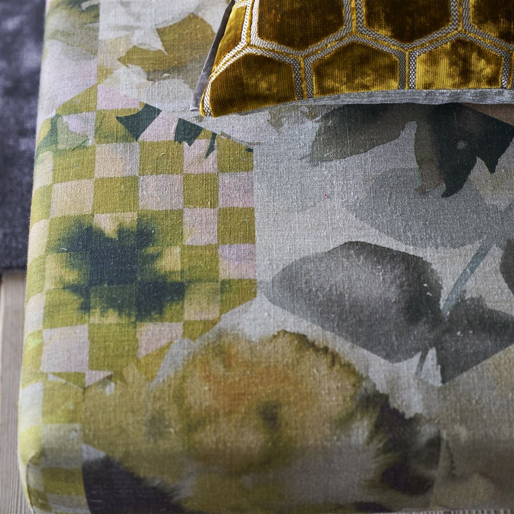 Kashmiri Ochre