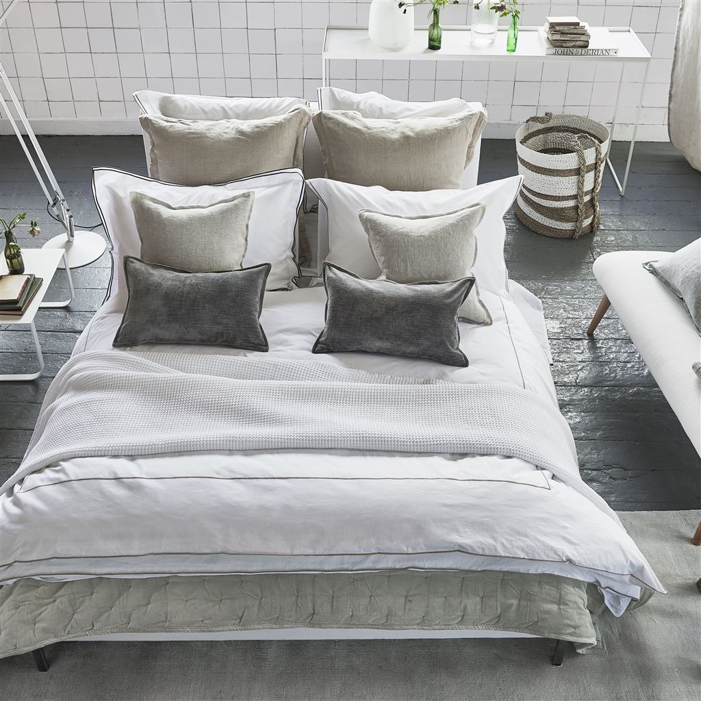 Astor Birch Bedding