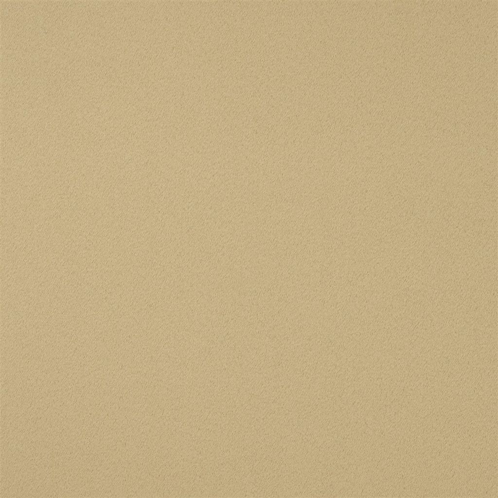 Santiago - Sandalwood Cutting