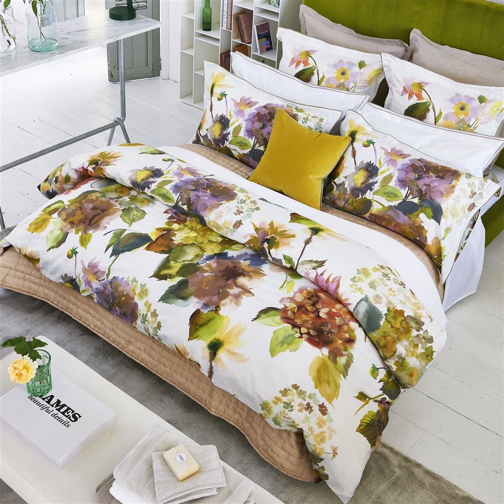 Palace Flower Birch Bedding