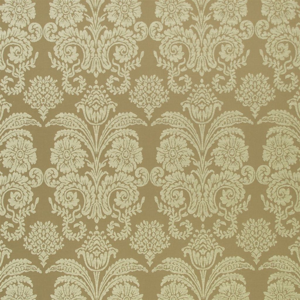 Ferrara - Linen Cutting