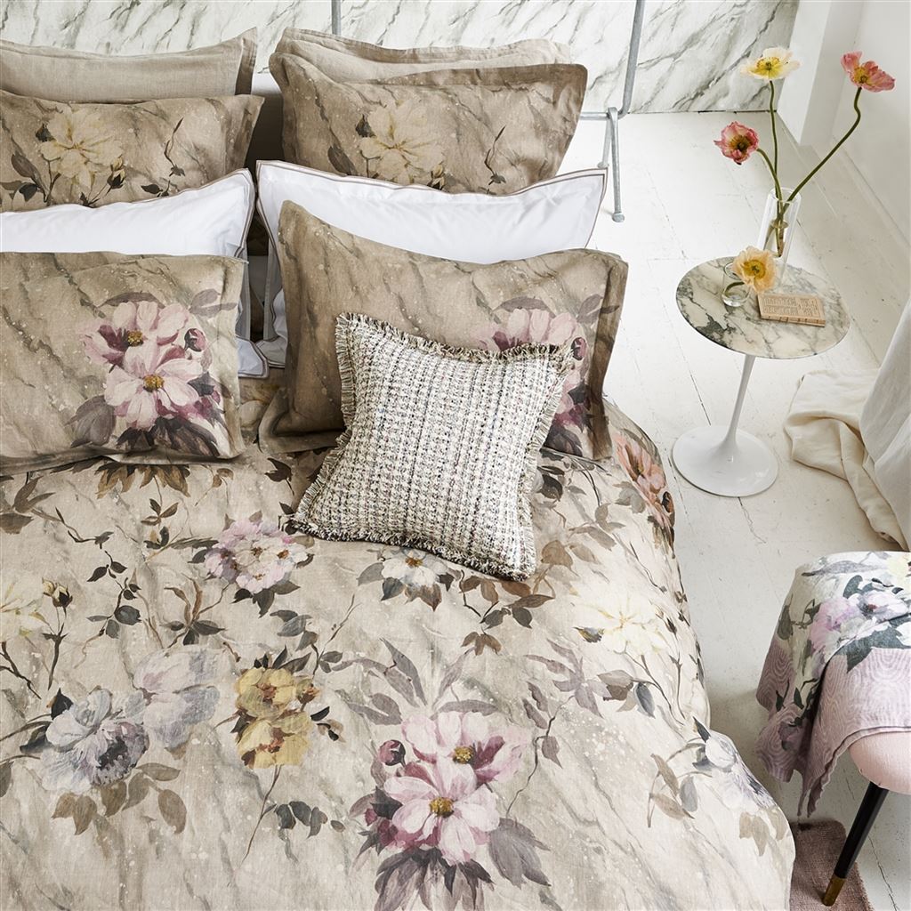 Carrara Fiore Cameo Bed Linen