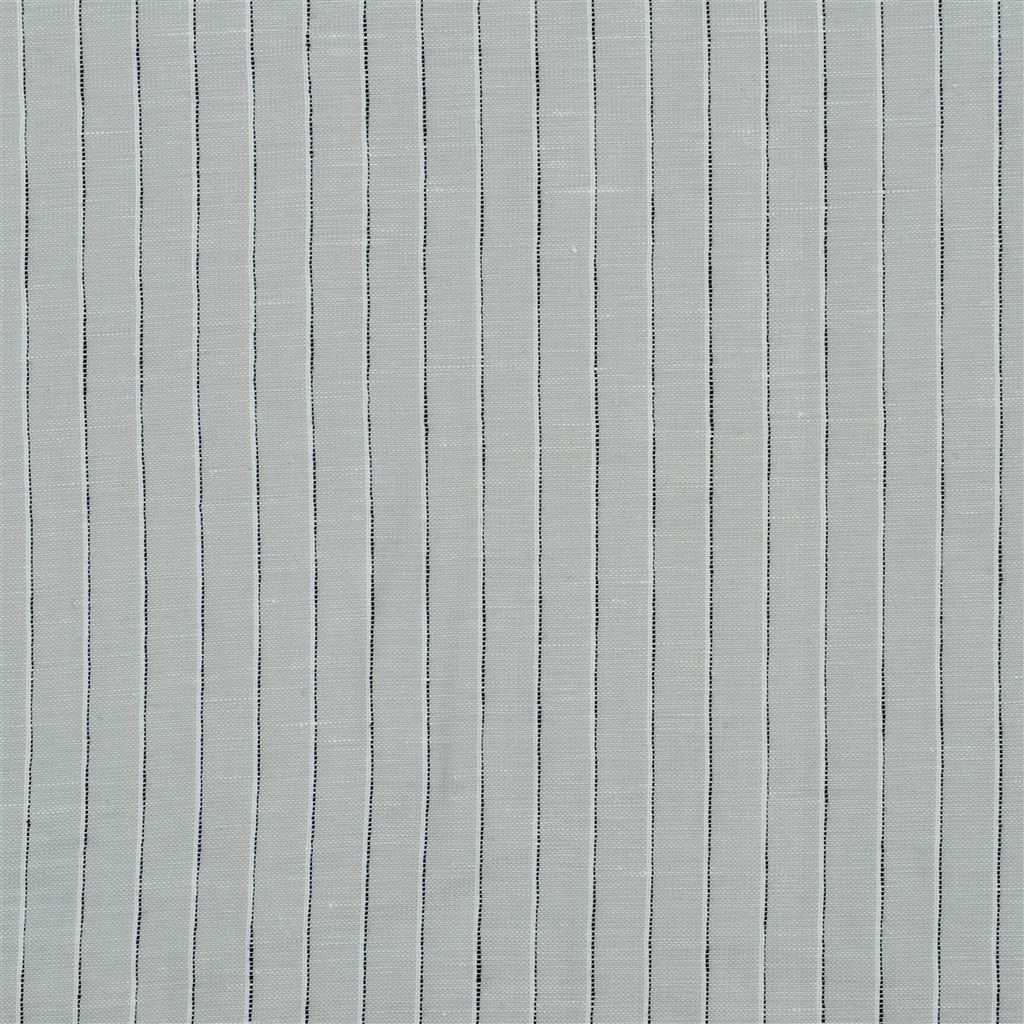 Ravoire - Pale Grey Cutting