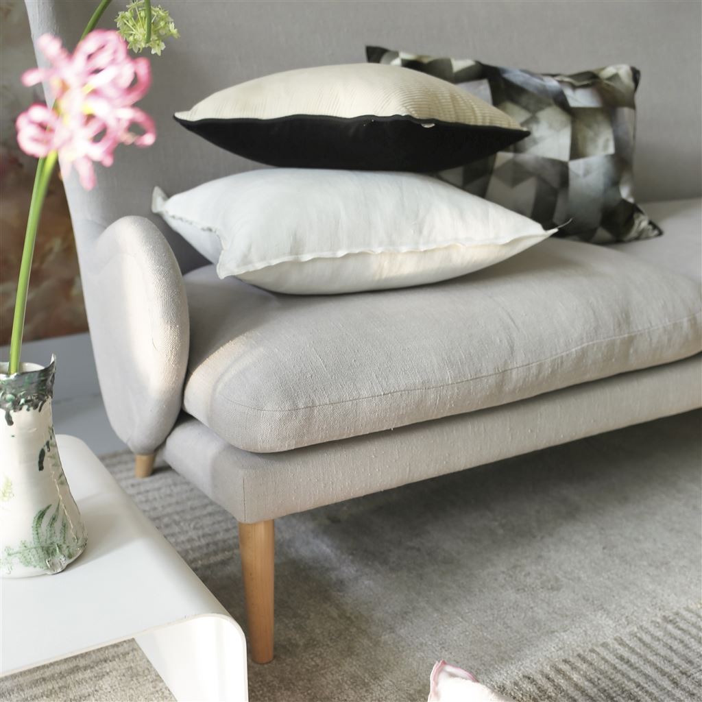 Coussin en velours côtelé Corda Chalk