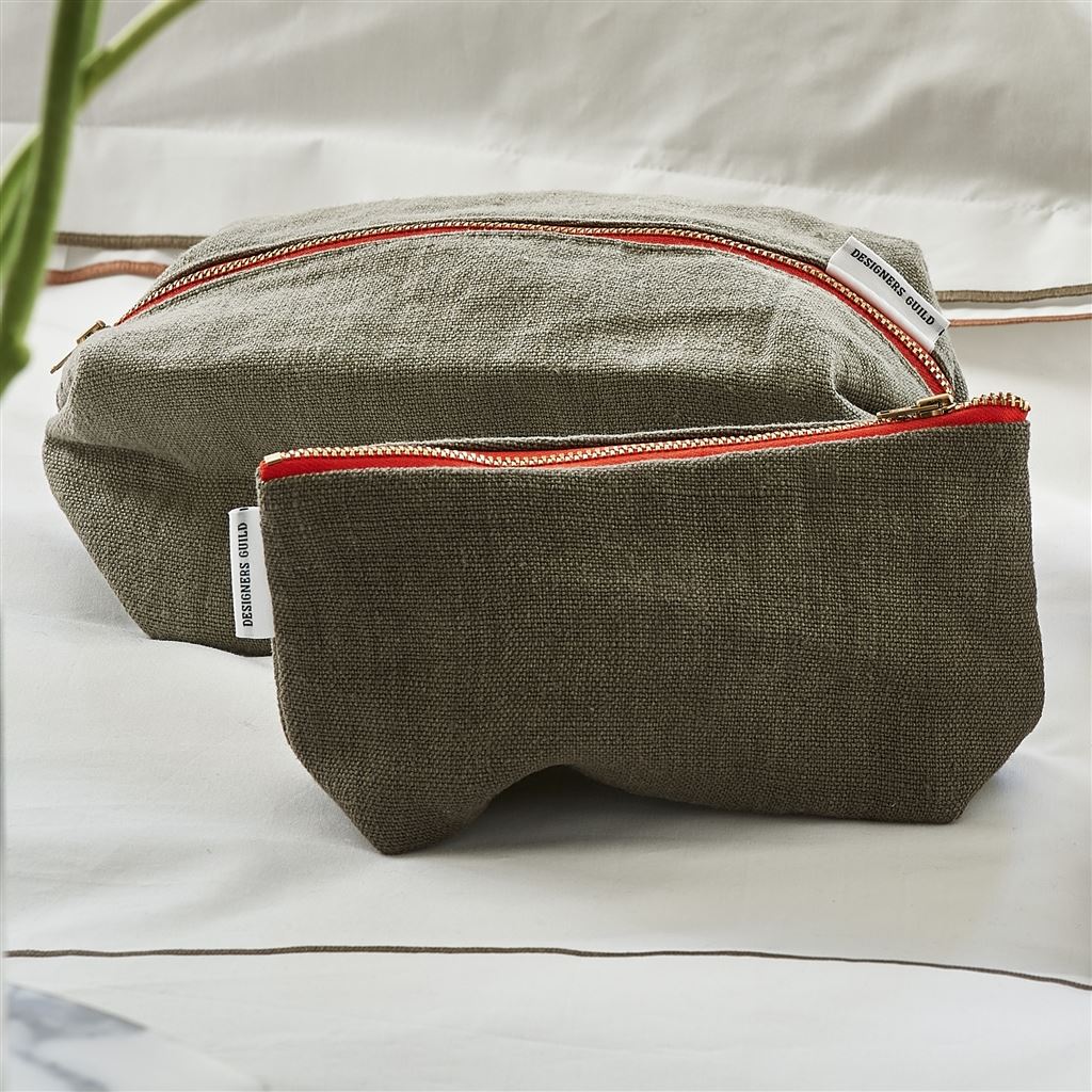 Brera Lino Moleskin Medium Toiletry Bag