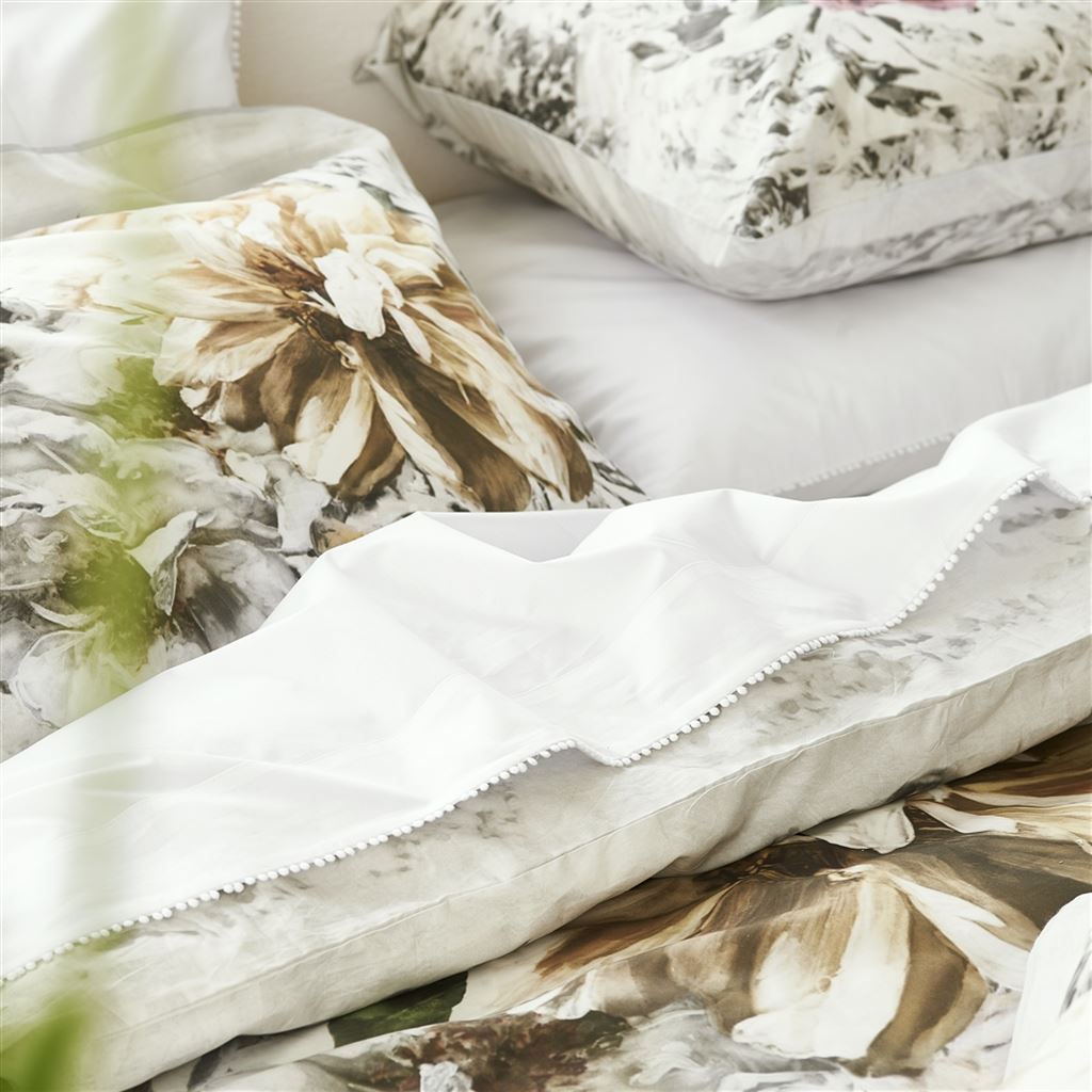 Pahari Tuberose Bed Linen