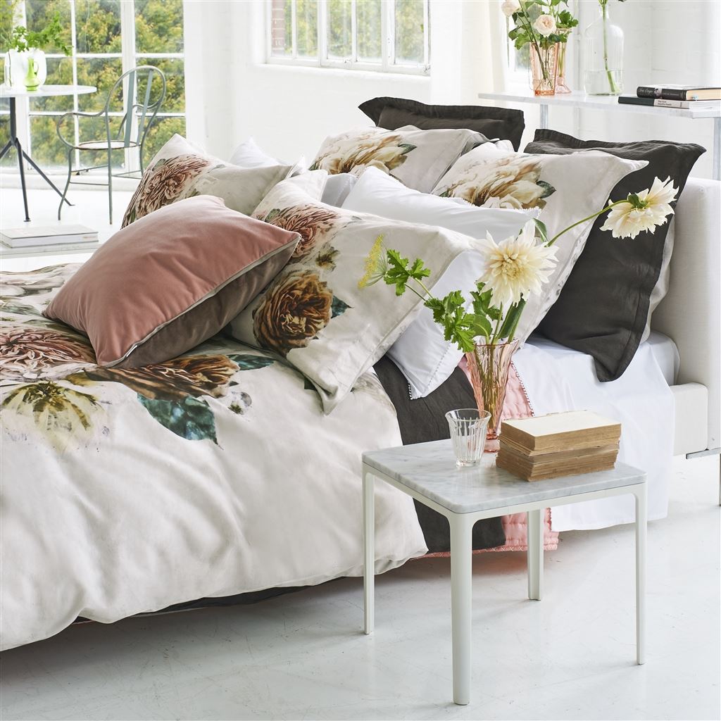 Pahari Cameo Bed Linen