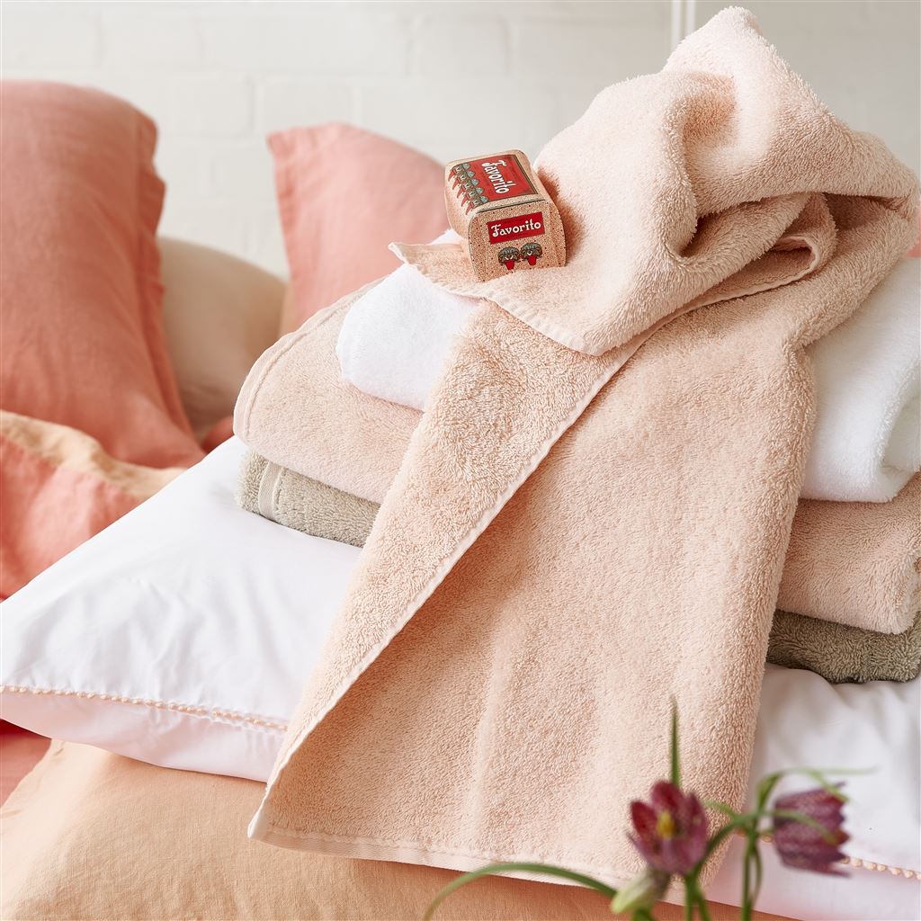 Loweswater Pale Rose Organic Towels