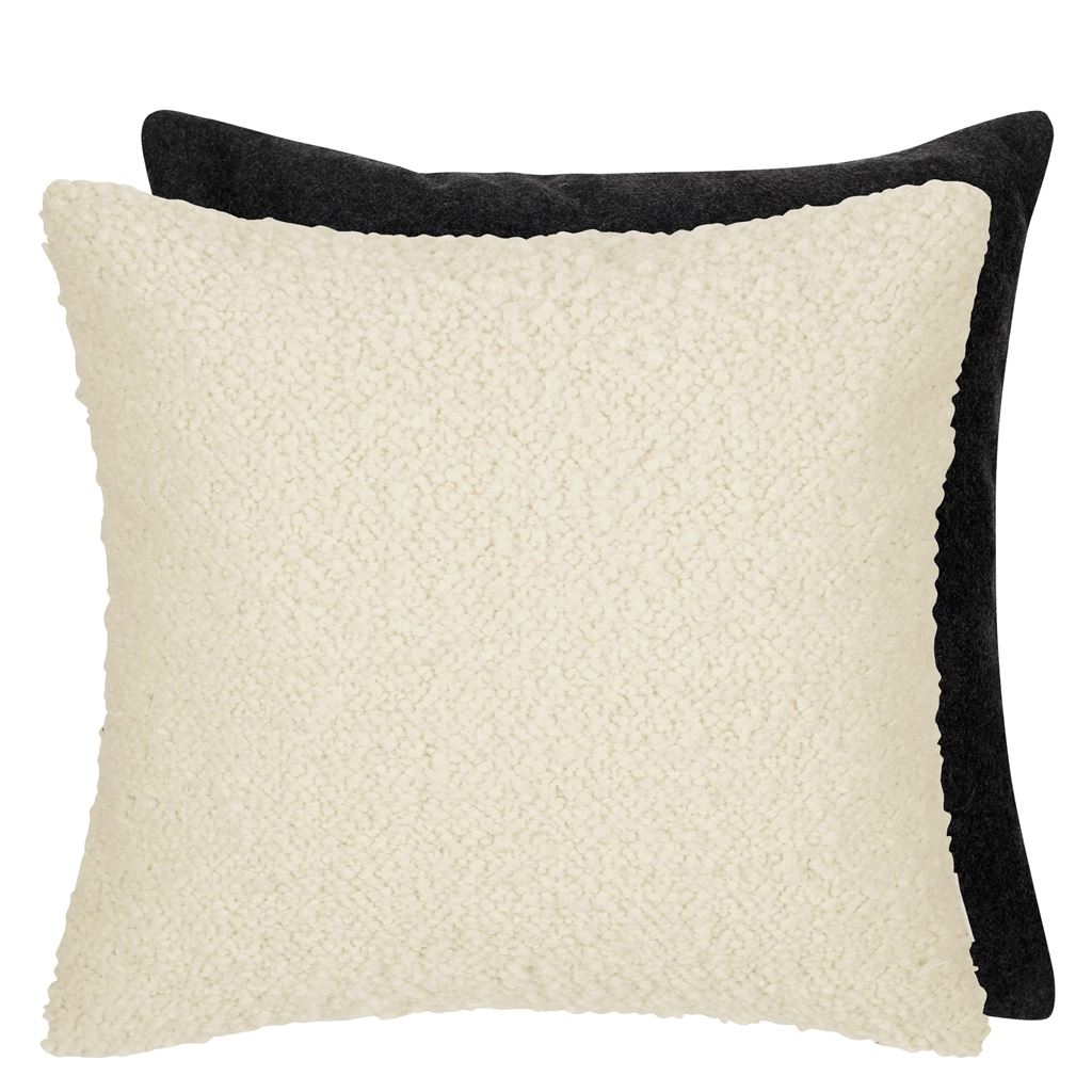 Cormo Chalk Cushion