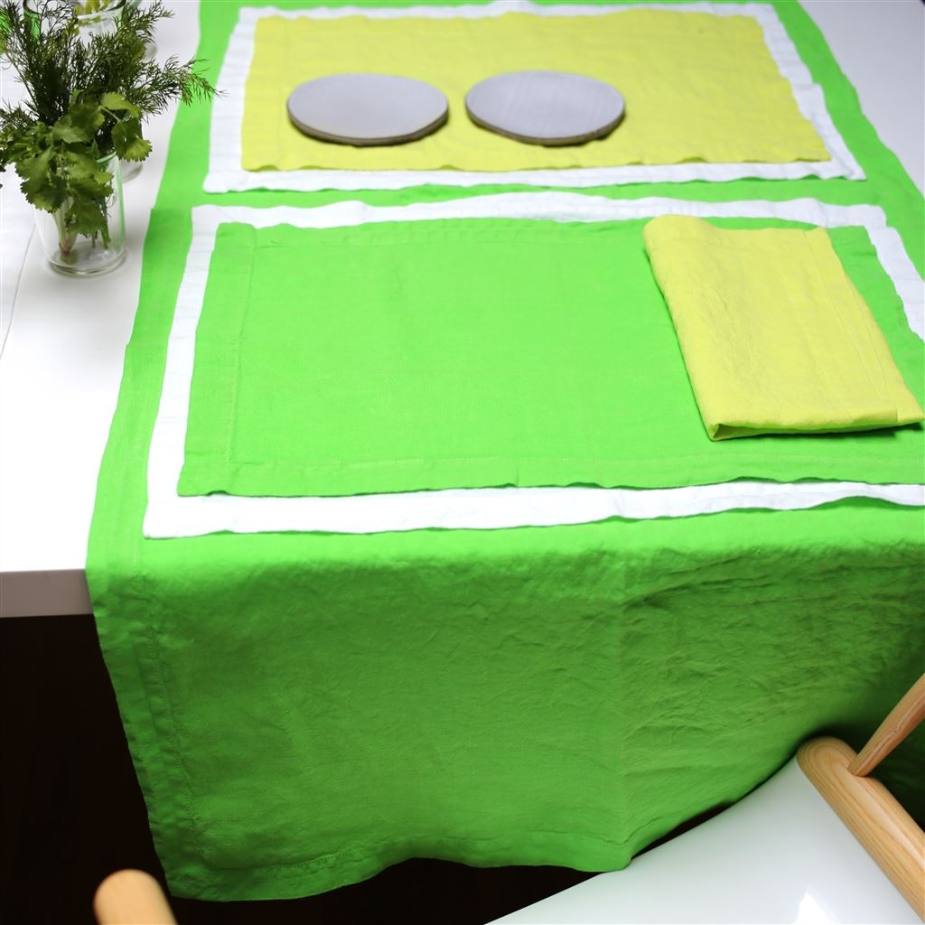 Lario Grass Linen Table Cloth, Runner, Placemats & Napkins