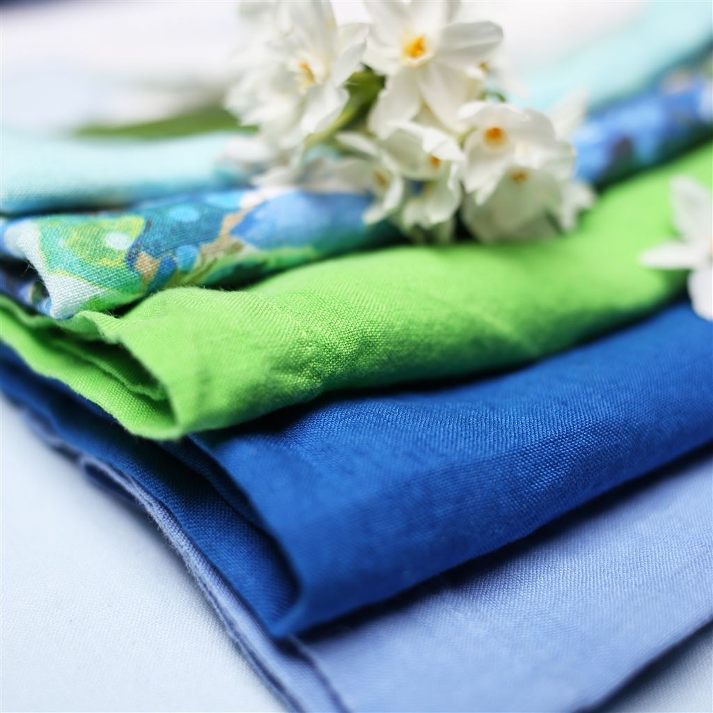 Lario Grass Linen Table Cloth, Runner, Placemats & Napkins