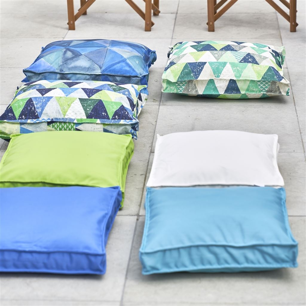 Outdoor Lovina Grass Box Cushion 