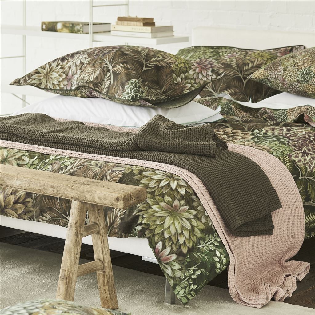 Alba Blossom Cotton Throw