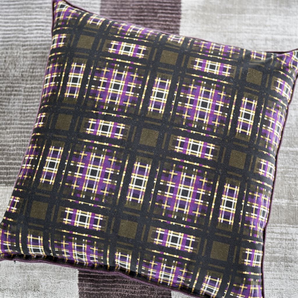 Patiali Chocolate Velvet Cushion