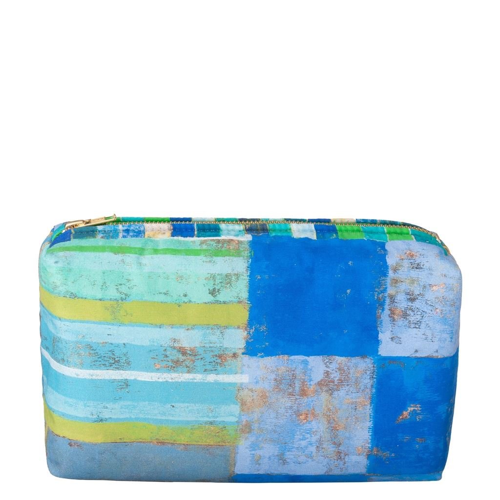 Achara Azure Medium Washbag