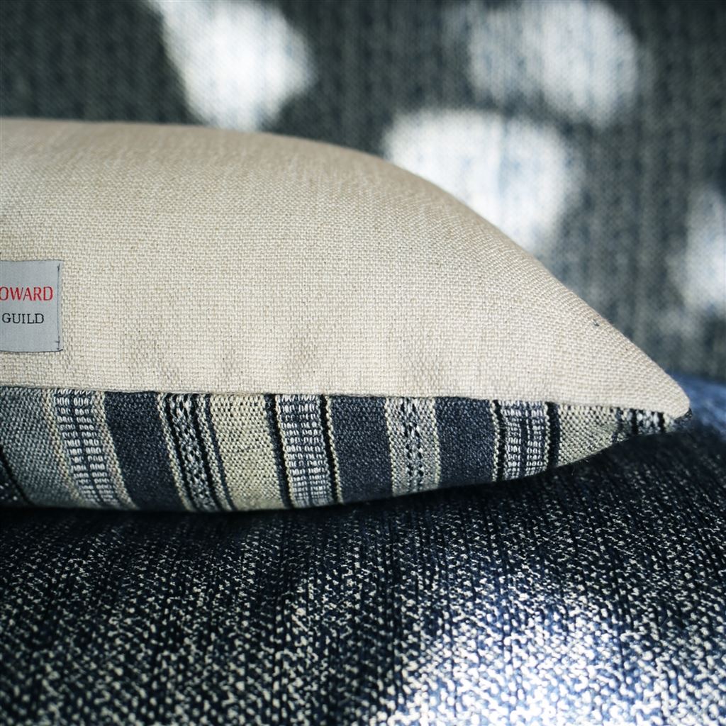 Almacan Slate Cushion