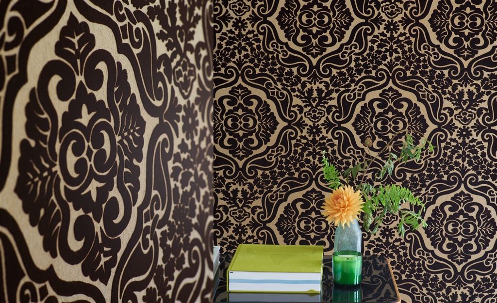 DAMASK WALLPAPER