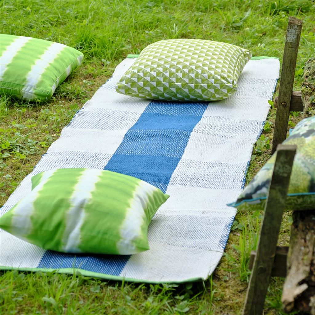 Saliya Cobalt Outdoor Runner Rug