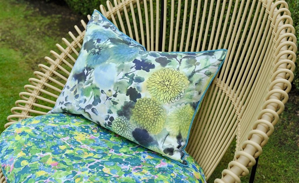 OUTDOOR CUSHIONS