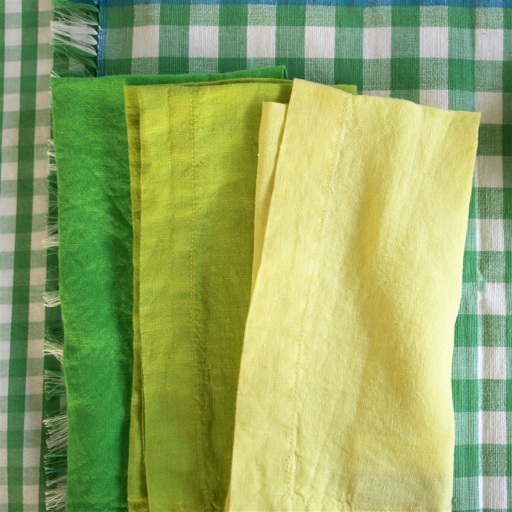 Lario Lemongrass Linen Table Cloth, Runner, Placemats & Napkins