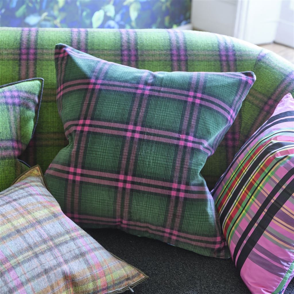 Gertrude Rose Fuchsia Velvet Cushion