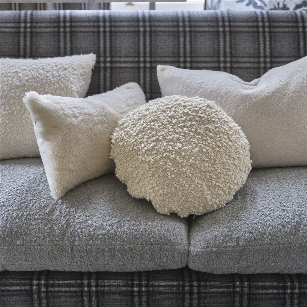 Swaledale Chalk Boucle Cushion