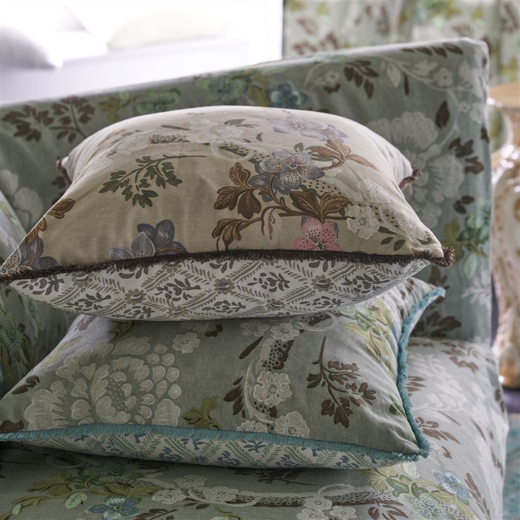 Eagle House Damask Limestone Cushion