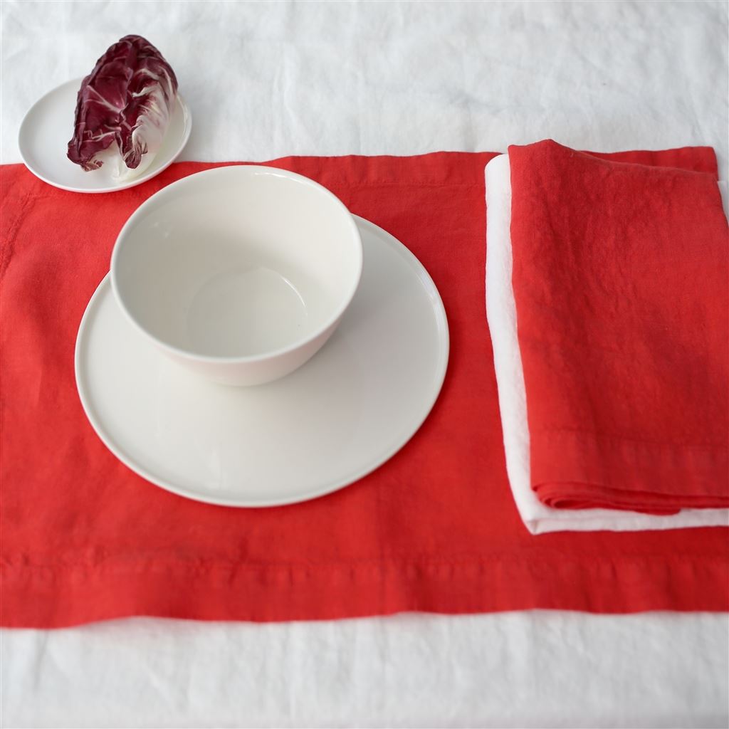 Lario Pimento Linen Placemats & Napkins