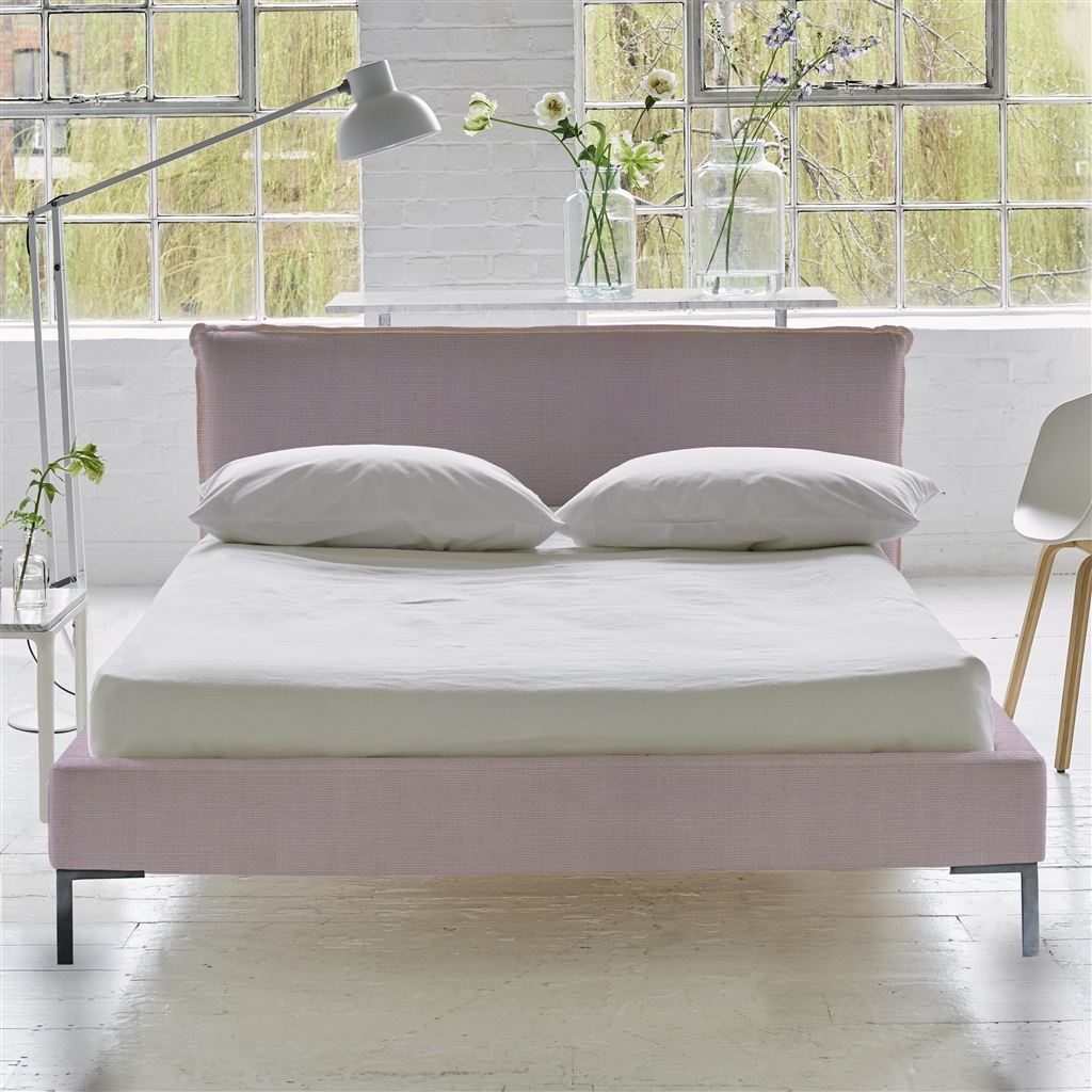 Pillow Low Bed - Double - Brera Lino Pale Rose - Metal Leg