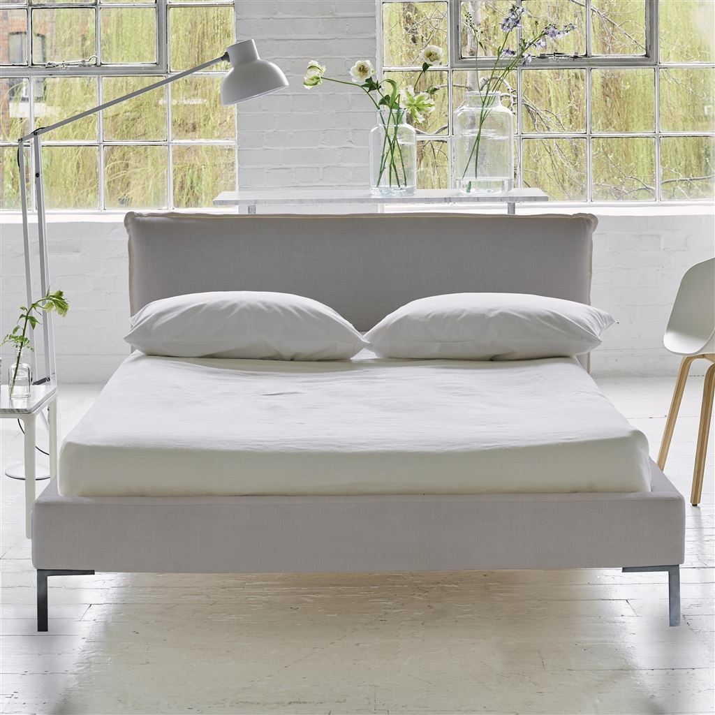 Pillow Low Bed - Double - Brera Lino Platinum - Metal Leg