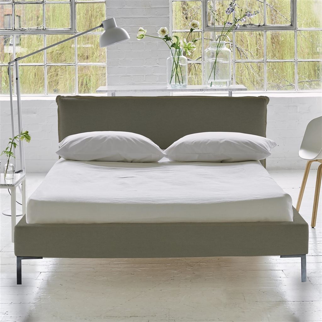 Pillow Low Bed - Double - Rothesay Linen - Metal Leg