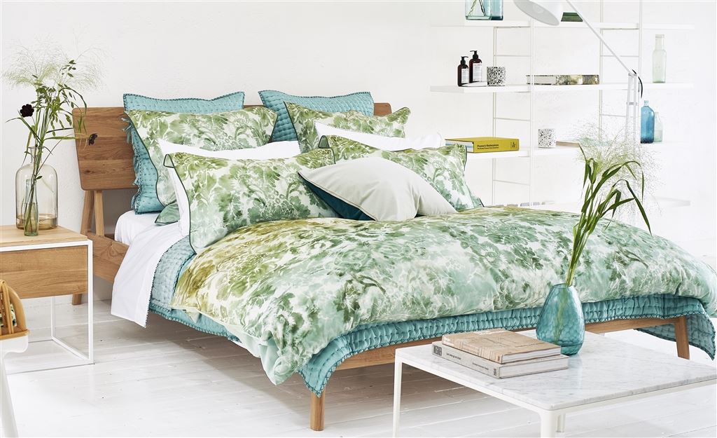 OUTLET SALE BEDDING