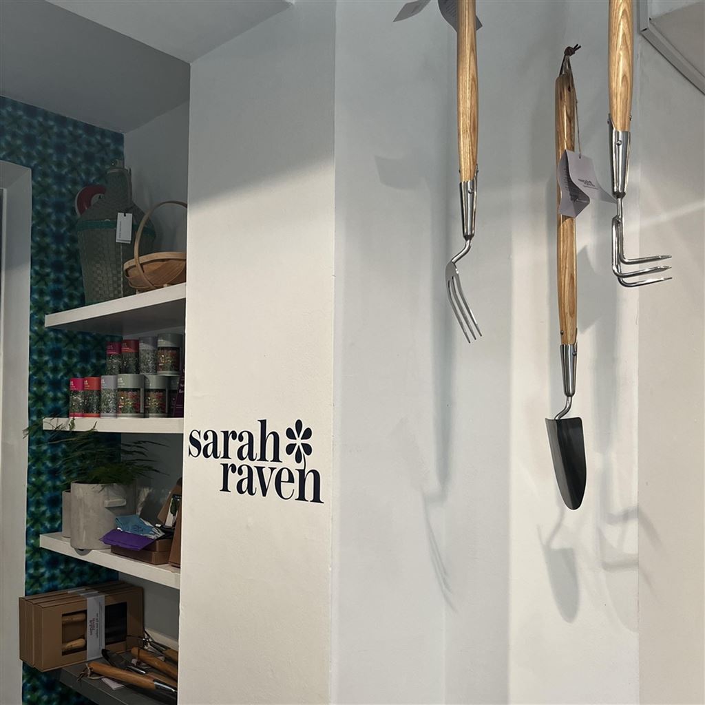 SARAH RAVEN'S POP-UP SHOP AT KING'S ROAD