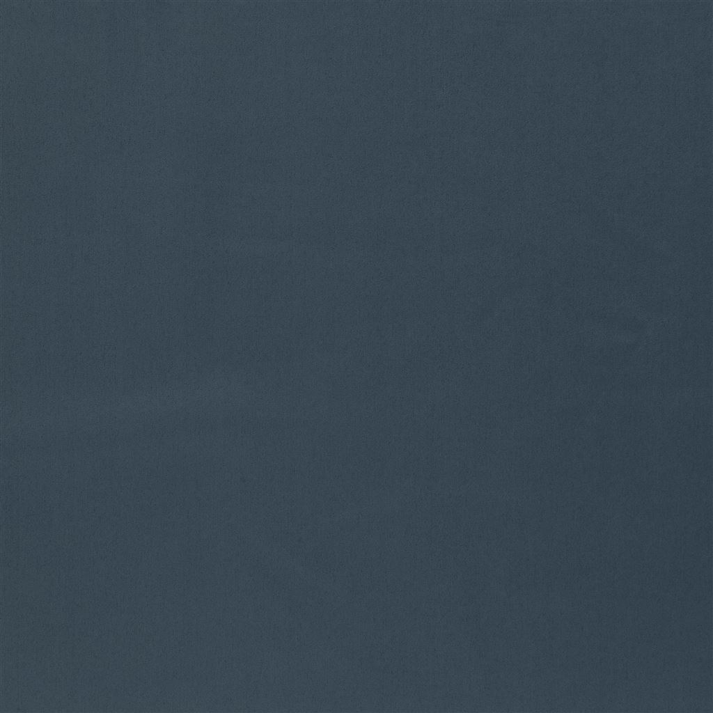 Mezzola Moda - Denim Cutting