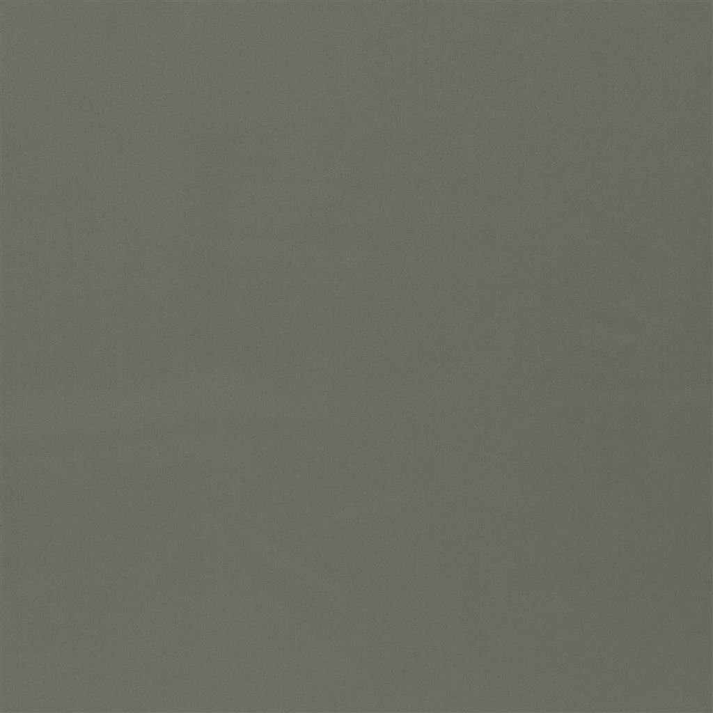 Mezzola Moda - Pewter Cutting