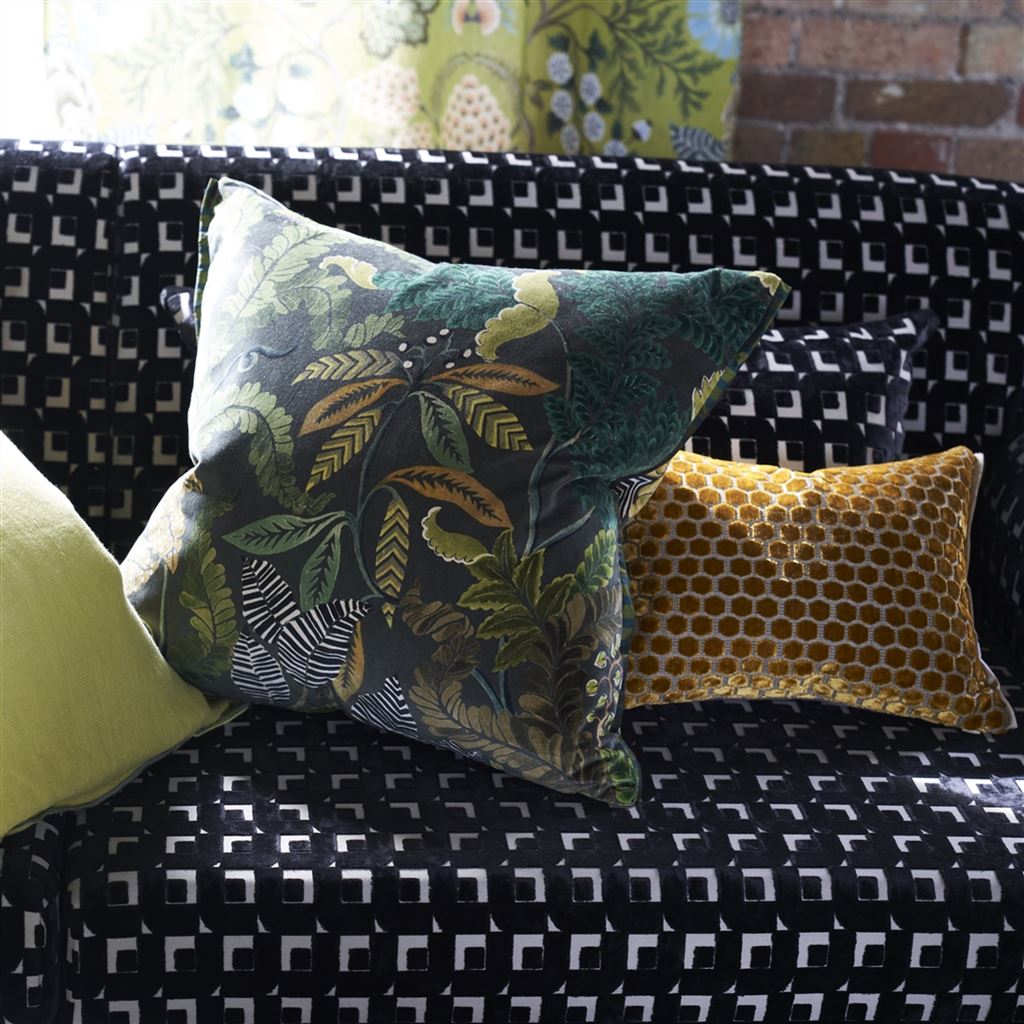 Brocart Decoratif Velours Olive Decorative Pillow