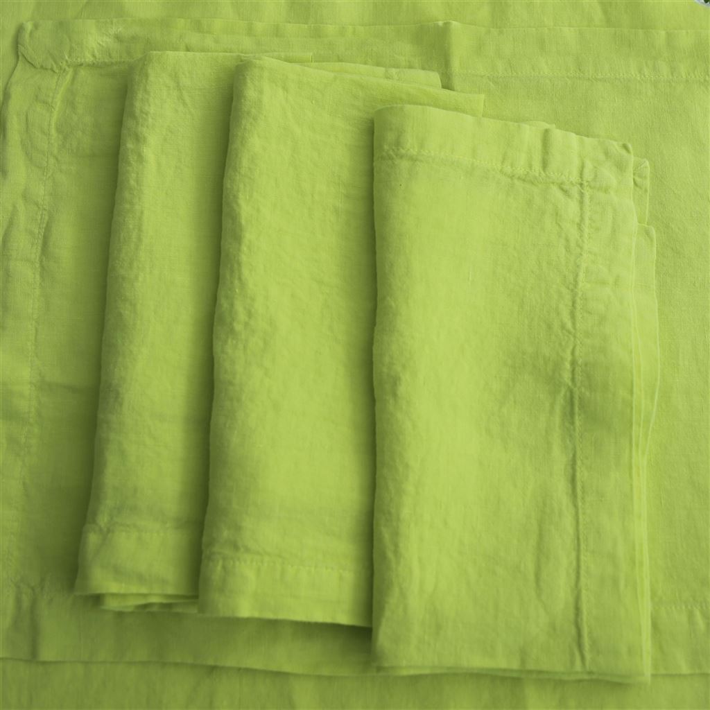 Lario Lemongrass Linen Placemats & Napkins