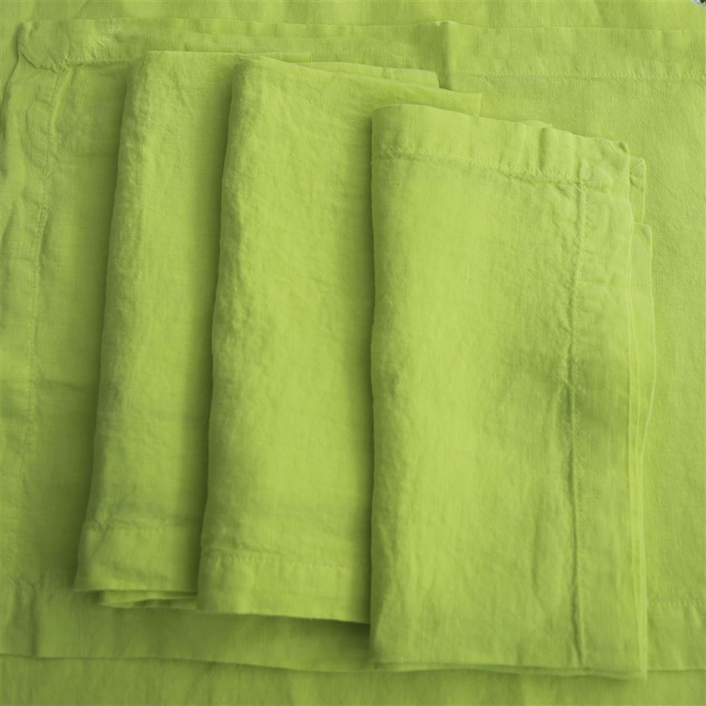 Lario Lemongrass Linen Table Cloth, Runner, Placemats & Napkins