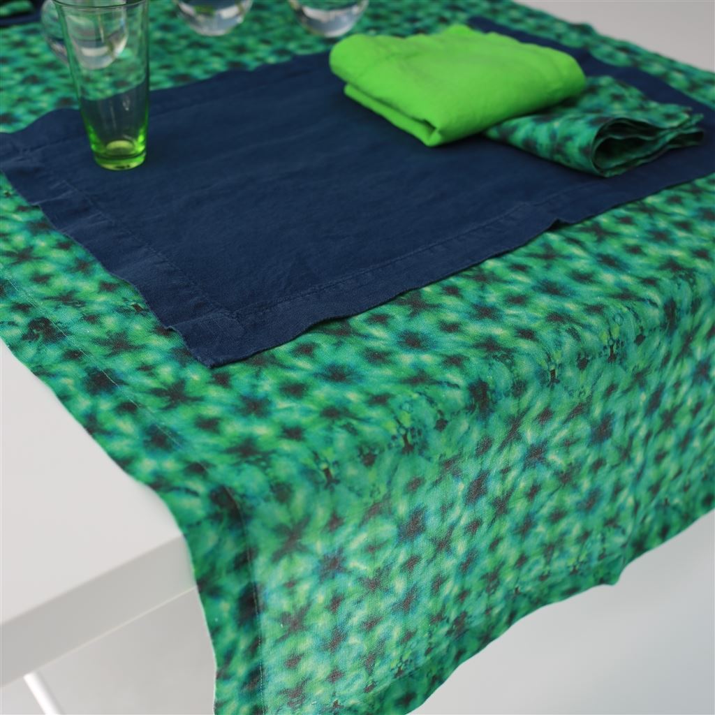 Shibori Emerald Linen Runner, Placemats & Napkins