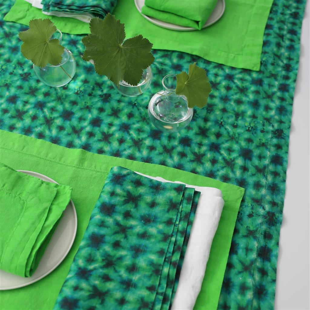 Shibori Emerald Linen Runner, Placemats & Napkins