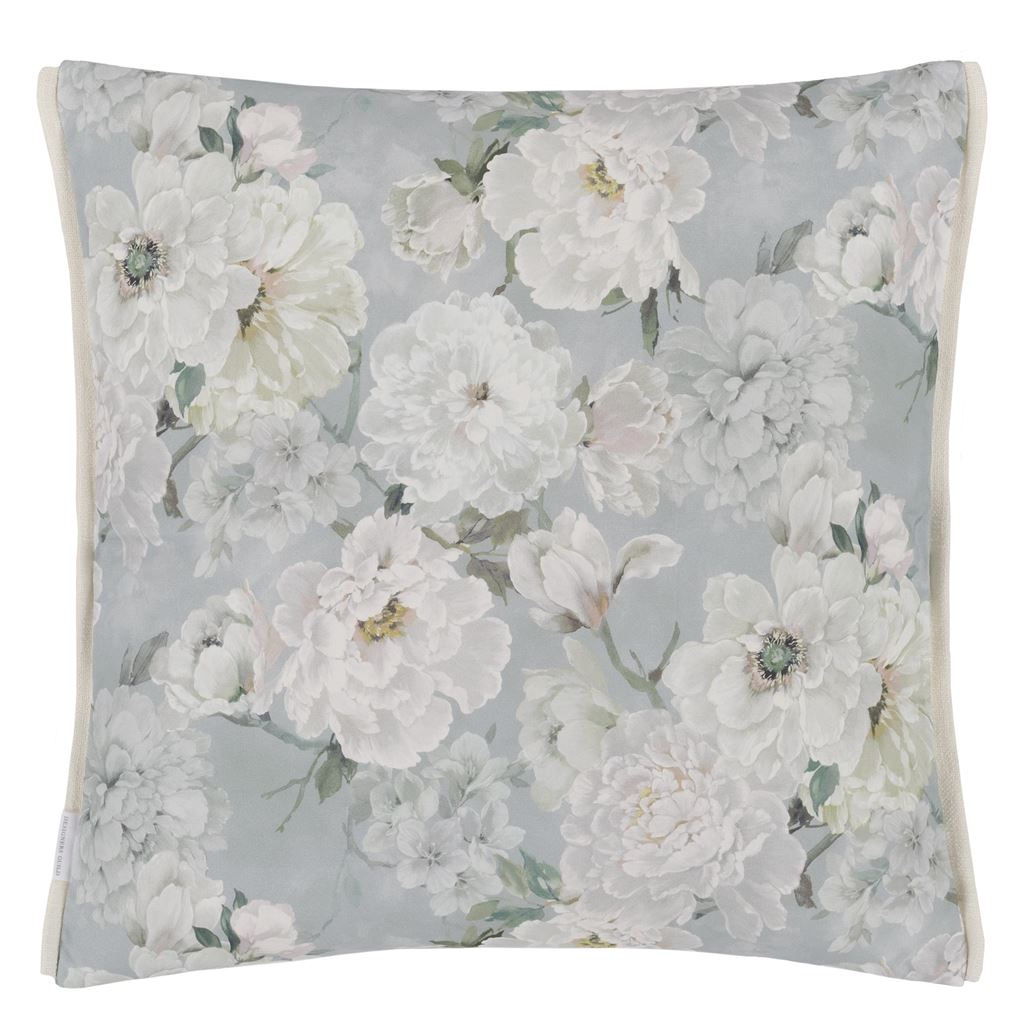 Fleur Blanche Platinum Cushion - Reverse