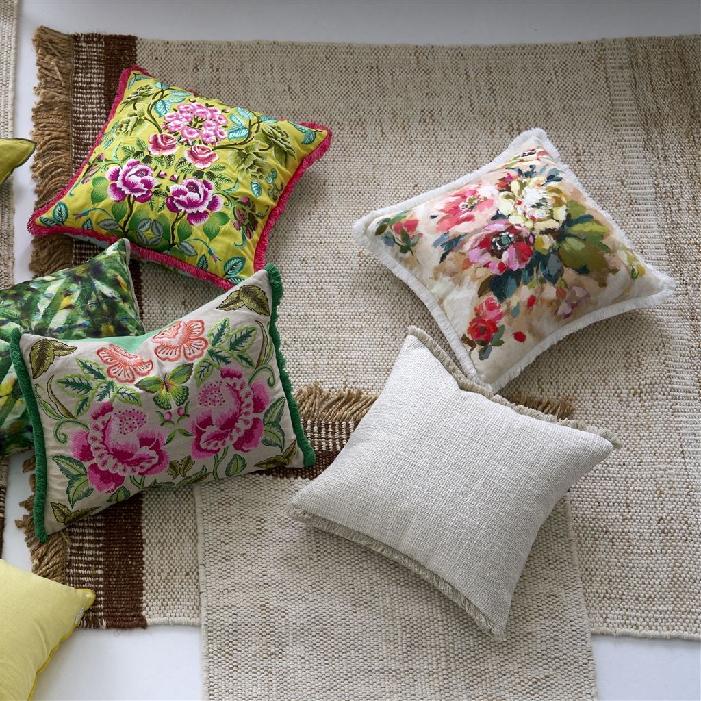 Eleonora Embroidered Alchemilla Cotton Cushion