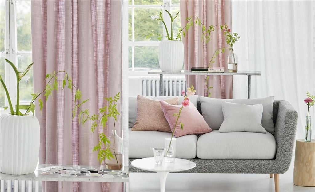 TESSUTI IN TINTA UNITA E A TRAMA DESIGNERS GUILD ESSENTIALS