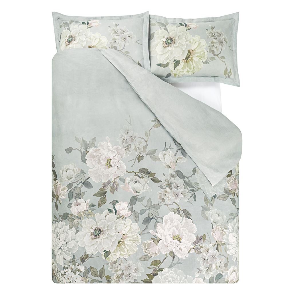 Fleur Blanche Platinum Queen Duvet Cover