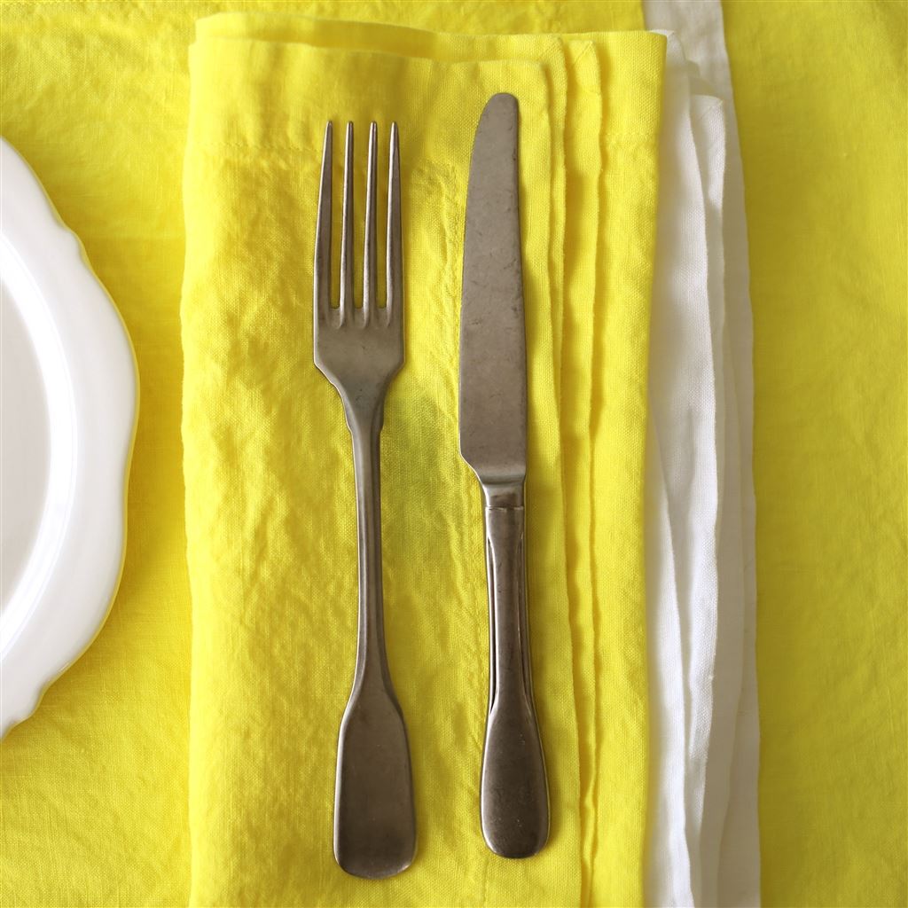 Lario Lemon Linen Table Cloth, Runner, Placemats & Napkins 
