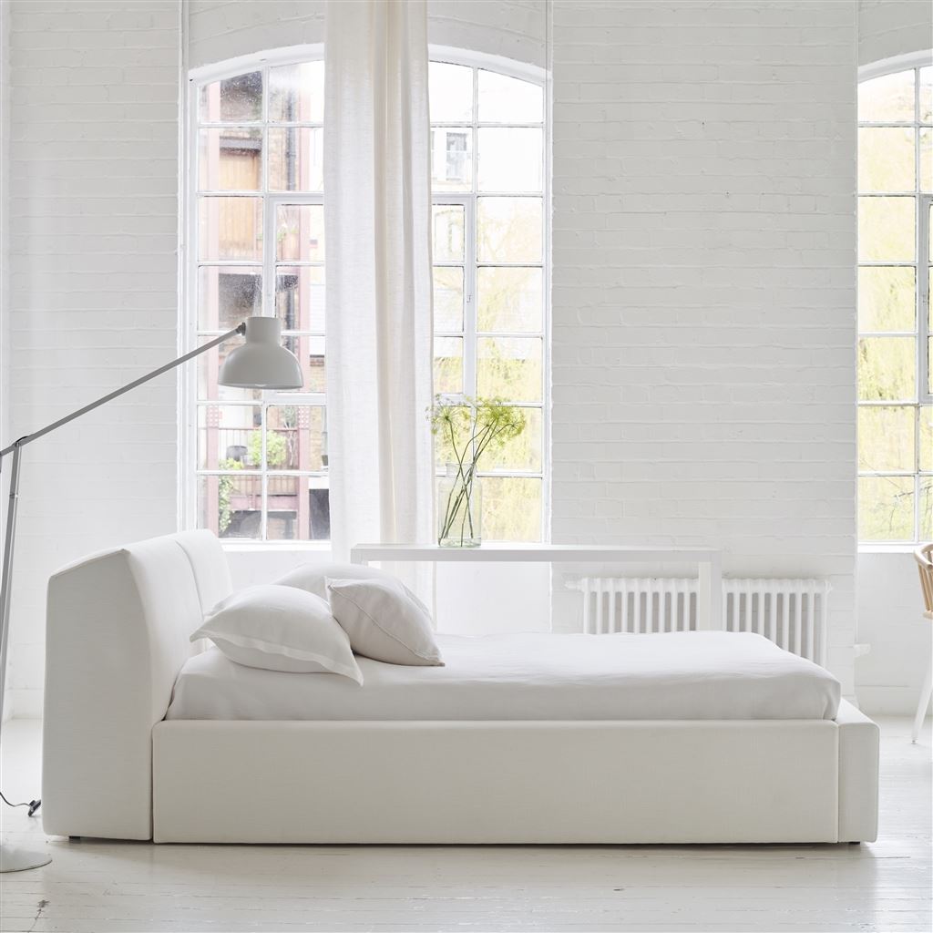 Modena Bed