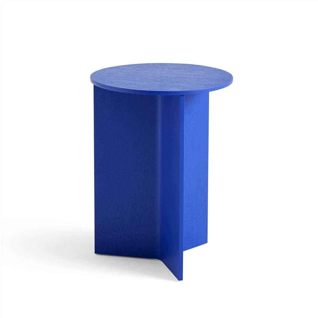 HAY Slit table round 35xH47 Vivid Blue Water based lacquered oak 